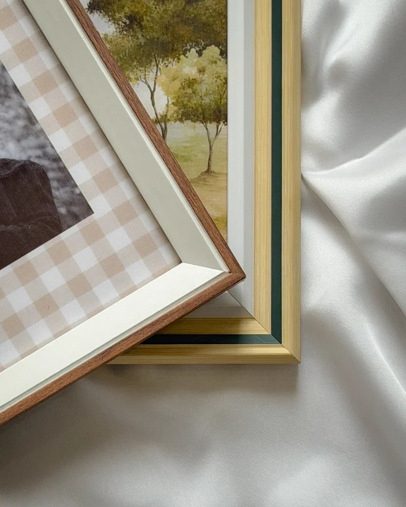 The Portrait - Table Frame